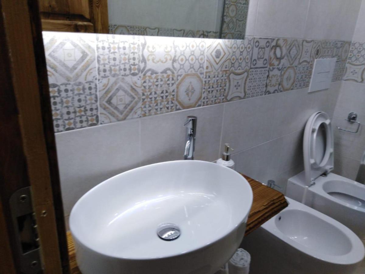 B&B La Pietra Ercolano Luaran gambar